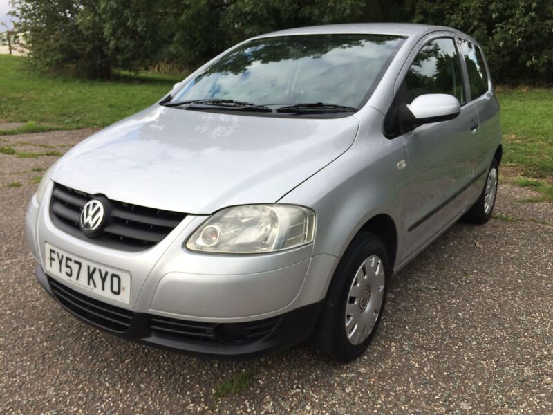 View VOLKSWAGEN FOX 1.4 16V Urban Fox 