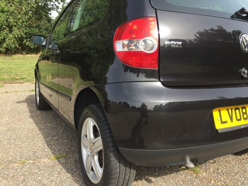 VOLKSWAGEN FOX