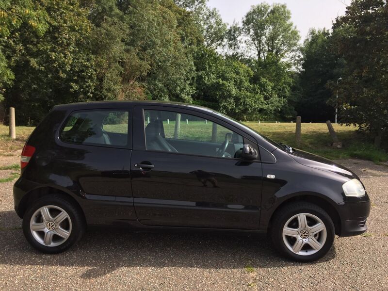 VOLKSWAGEN FOX