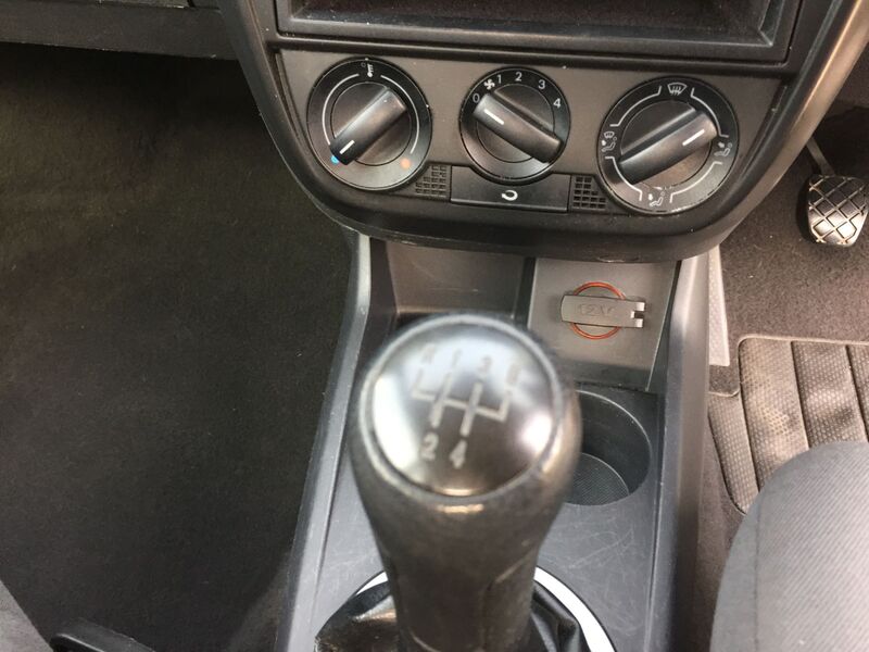 VOLKSWAGEN FOX