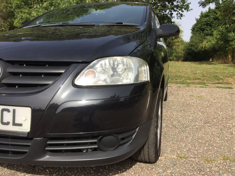 VOLKSWAGEN FOX