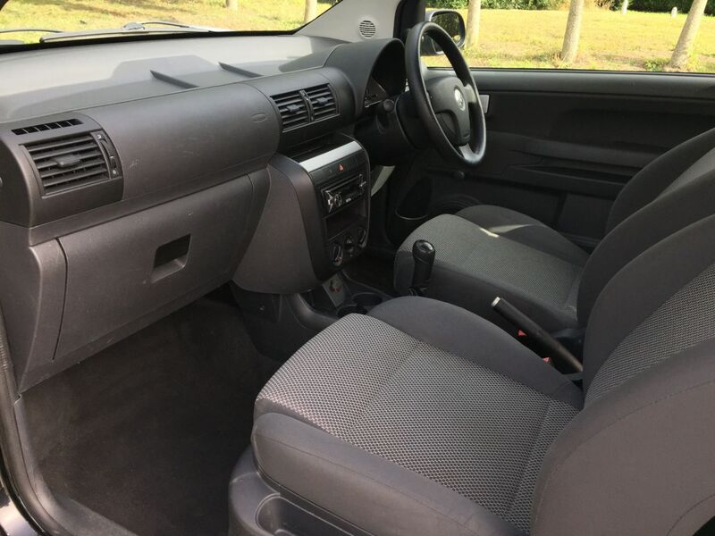 VOLKSWAGEN FOX