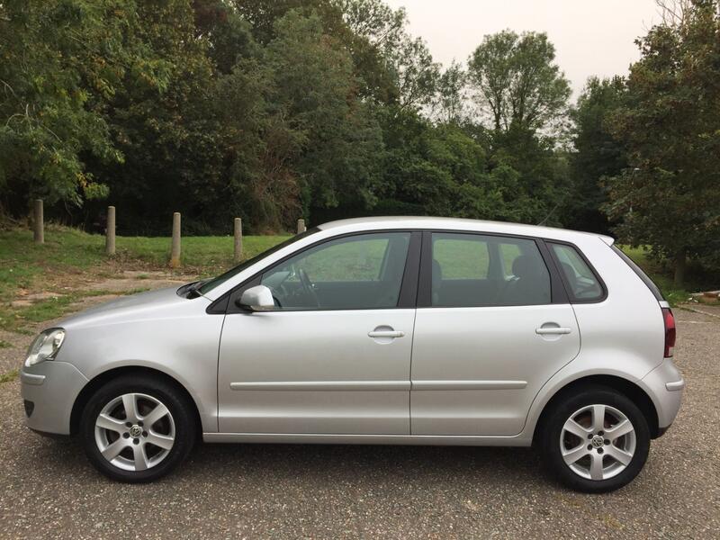 View VOLKSWAGEN POLO 1.4 MATCH 80BHP