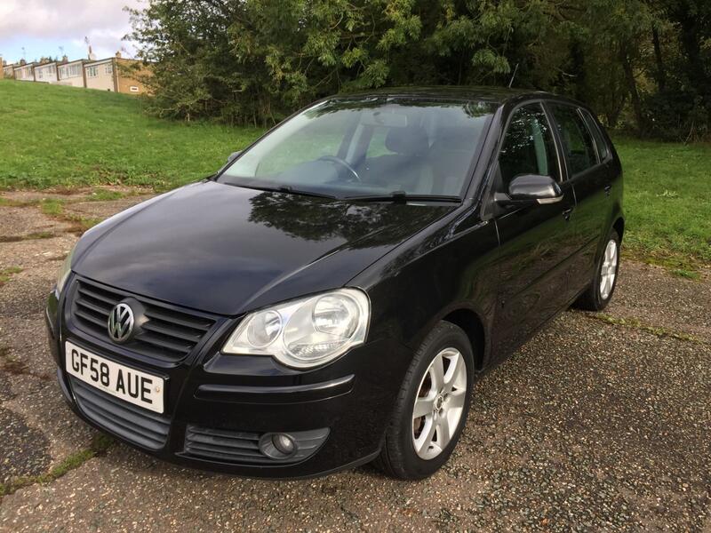 View VOLKSWAGEN POLO 1.4 MATCH 80BHP 5 DOOR